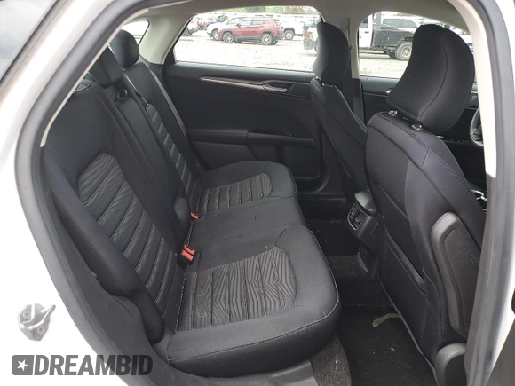2016 Ford Fusion SE с VIN 3FA6P0H70GR314724, выставлен на аукционе Copart как лот 56130185 с пробегом 95 842 миль миль и Списание • Salvage title. История ставок и продаж доступна на DreamBid. Изображение 10.