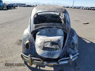 1961 Volkswagen Beetle with VIN 3538112, listed as a Copart auction lot 76119704 with Not Provided miles and Non Repairable. Bid and sale history available at DreamBid. Image 6.