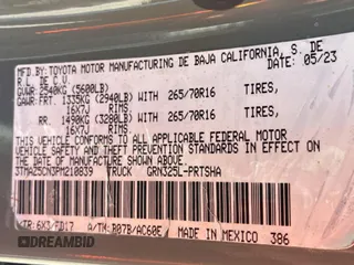 2023 Toyota Tacoma SR5 z VIN 3TMAZ5CN3PM210839, wystawiony jako Copart lot #56557005 z przebiegiem 17 767 mil mil oraz Czysty tytuł • Clean title. Historia ofert i sprzedaży dostępna na DreamBid. Obrazek 10.