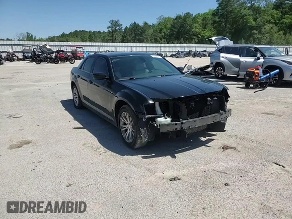 2018 Chrysler 300 S z VIN 2C3CCABG6JH222709, wystawiony jako Copart lot #52041445 z przebiegiem 145 578 mil mil oraz Szkoda całkowita • Salvage title. Historia ofert i sprzedaży dostępna na DreamBid. Obrazek 11.
