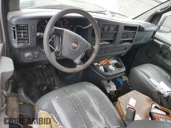 2008 Chevrolet Express Cargo Van with VIN 1GCGG25C981188144, listed as a Copart auction lot 76550214 with 292,178 mi miles and Salvage Title. Bid and sale history available at carsss.com. Image 8.