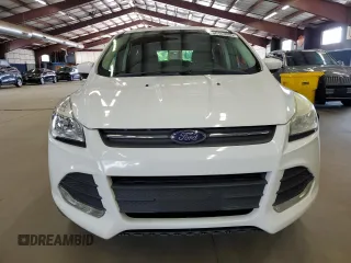 2013 Ford Escape SE z VIN 1FMCU9GX0DUD94201, wystawiony jako Copart lot #66153005 z przebiegiem 132 385 mil mil oraz Czysty tytuł • Clean title. Historia ofert i sprzedaży dostępna na DreamBid. Obrazek 5.