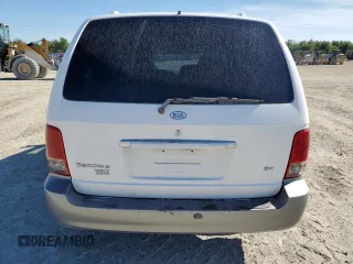 2002 Kia Sedona LX with VIN KNDUP131X26207597, listed as a Copart auction lot 81381054 with 0 mi miles and Clean Title. Bid and sale history available at carsss.com. Image 6.