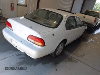 1997 Nissan Maxima GXE с VIN JN1CA21D4VT215672, выставлен на аукционе IAAI как лот 42479487 с пробегом 257 178 миль миль и . История ставок и продаж доступна на DreamBid. Изображение 4.