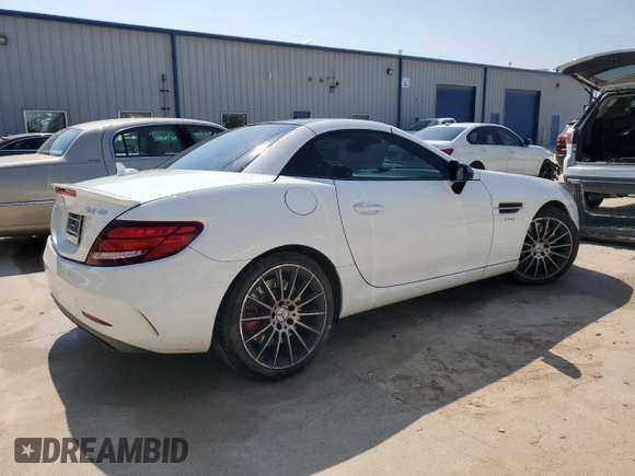 2017 Mercedes-Benz SLC 43 AMG z VIN WDDPK6GA6HF130051, wystawiony jako Copart lot #66422384 z przebiegiem 42 173 mil mil oraz Szkoda całkowita • Salvage title. Historia ofert i sprzedaży dostępna na DreamBid. Obrazek 3.