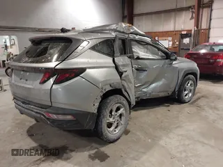 2024 Hyundai Tucson SE with VIN 5NMJACDE1RH436622, listed as a IAAI auction lot 41262494 with 7,717 mi miles. Bid and sale history available at carsss.com. Image 4.