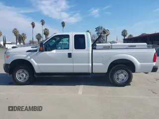 2013 Ford F-250 XL with VIN 1FT7X2B63DEB35361, listed as a IAAI auction lot 41396136 with 141,342 mi miles and . Bid and sale history available at DreamBid. Image 14.