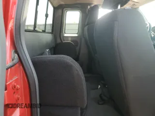 2010 Ford Ranger XLT с VIN 1FTLR4FE8APA08143, выставлен на аукционе Copart как лот 62205775 с пробегом 111 887 миль миль и Списание • Salvage title. История ставок и продаж доступна на DreamBid. Изображение 10.