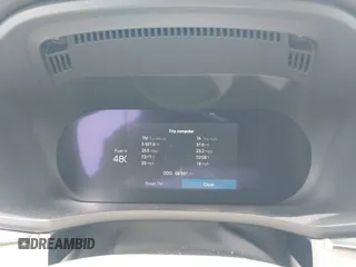 2022 Volvo XC60 Inscription с VIN YV4062RLXN1087637, выставлен на аукционе IAAI как лот 42274389 с пробегом 68 581 миль миль и . История ставок и продаж доступна на DreamBid. Изображение 7.
