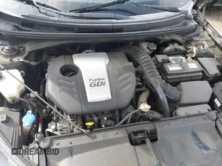 2013 Hyundai Veloster Turbo z VIN KMHTC6AE7DU142860, wystawiony jako IAAI lot #42132537 z przebiegiem 125 480 mil mil oraz . Historia ofert i sprzedaży dostępna na DreamBid. Obrazek 10.