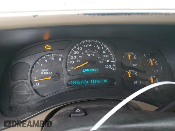 2004 GMC Yukon SLT with VIN 1GKEC13Z34R313210, listed as a Copart auction lot 51150575 with 328,961 mi miles and Salvage Title. Bid and sale history available at carsss.com. Image 9.