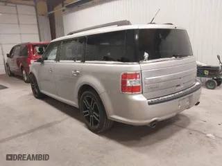 2015 Ford Flex Limited with VIN 2FMHK6D80FBA22700, listed as a IAAI auction lot 41368354 with 168,054 mi miles. Bid and sale history available at carsss.com. Image 3.