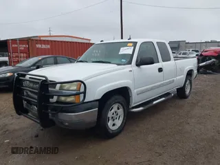 2004 Chevrolet Silverado 1500 with VIN 1GCEK19T94E112663, listed as a IAAI auction lot 41449079 with 174,068 mi miles and . Bid and sale history available at DreamBid. Image 2.