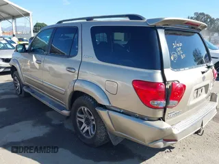 2005 Toyota Sequoia Limited with VIN 5TDZT38A05S252493, listed as a IAAI auction lot 41637977 with 244,217 mi miles and . Bid and sale history available at DreamBid. Image 3.