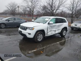 2020 Jeep Grand Cherokee Altitude with VIN 1C4RJFAG2LC237045, listed as a IAAI auction lot 41514039 with 82,859 mi miles. Bid and sale history available at carsss.com. Image 17.