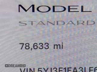 2020 Tesla Model 3 Standard Range Plus z VIN 5YJ3E1EA3LF611152, wystawiony jako IAAI lot #42256503 z przebiegiem 78 633 mil mil oraz . Historia ofert i sprzedaży dostępna na DreamBid. Obrazek 15.