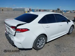 2021 Toyota Corolla LE with VIN 5YFEPMAE9MP205525, listed as a IAAI auction lot 41938581 with 138,291 mi miles and . Bid and sale history available at carsss.com. Image 4.