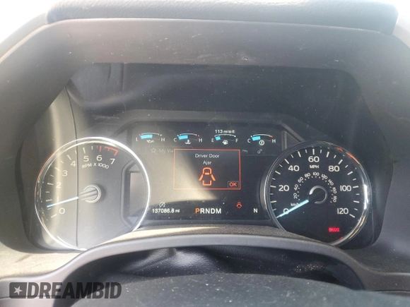2019 Ford F-150 XL z VIN 1FTEW1EP3KFB67369, wystawiony jako Copart lot #61282335 z przebiegiem 137 086 mil mil oraz Szkoda całkowita • Salvage title. Historia ofert i sprzedaży dostępna na DreamBid. Obrazek 9.