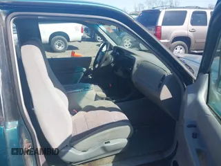 1998 Ford Explorer Sport с VIN 1FMYU22X7WUC36106, выставлен на аукционе IAAI как лот 41957820 с пробегом 163 881 миль миль и . История ставок и продаж доступна на DreamBid. Изображение 5.