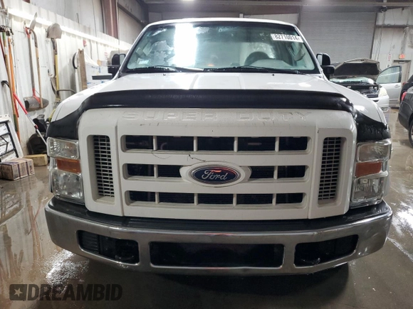 2008 Ford F-250 XL with VIN 1FTSX20568EB45795, listed as a Copart auction lot 82710014 with 149,667 mi miles and Salvage title. Bid and sale history available at DreamBid. Image 5.