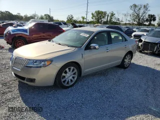 2010 Lincoln MKZ z VIN 3LNHL2GC8AR644901, wystawiony jako Copart lot #56098095 z przebiegiem 165 989 mil mil oraz Nie do naprawy • Non repairable. Historia ofert i sprzedaży dostępna na DreamBid. Obrazek 1.