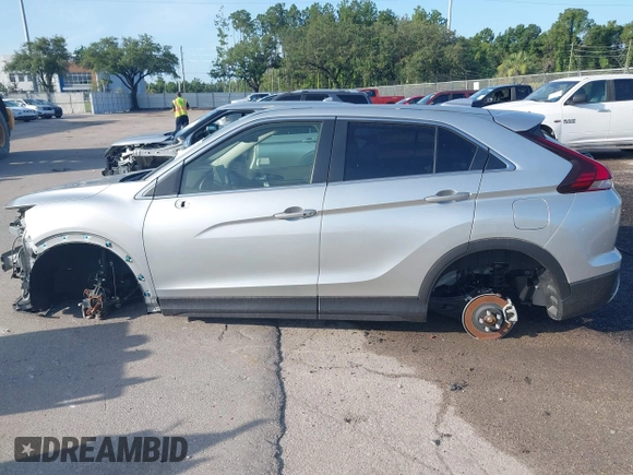 2024 Mitsubishi Eclipse Cross SE with VIN JA4ATWAA7RZ058728, listed as a IAAI auction lot 42476292 with 6,594 mi miles and . Bid and sale history available at DreamBid. Image 13.
