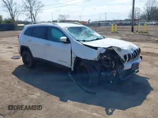 2015 Jeep Cherokee Latitude с VIN 1C4PJMCB8FW603123, выставлен на аукционе IAAI как лот 42086067 с пробегом 173 775 миль миль и . История ставок и продаж доступна на DreamBid. Изображение 1.