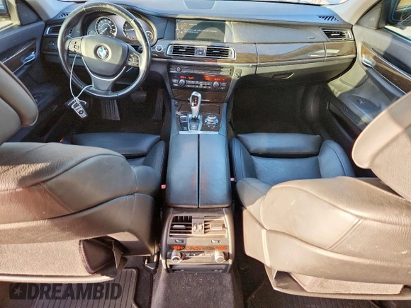 2012 BMW 7 Series 740Li with VIN WBAKB4C59CC576610, listed as a Copart auction lot 62762465 with 128,073 mi miles and Clean title. Bid and sale history available at DreamBid. Image 8.