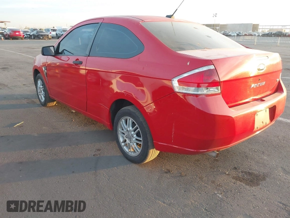 2008 Ford Focus SE with VIN 1FAHP33N08W279388, listed as a IAAI auction lot 41186937 with 199,981 mi miles. Bid and sale history available at carsss.com. Image 3.