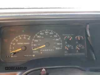 2000 Chevrolet Tahoe Z71 with VIN 1GNEK13R7YR152646, listed as a Copart auction lot 79464414 with 199,966 mi miles and Salvage title. Bid and sale history available at DreamBid. Image 9.