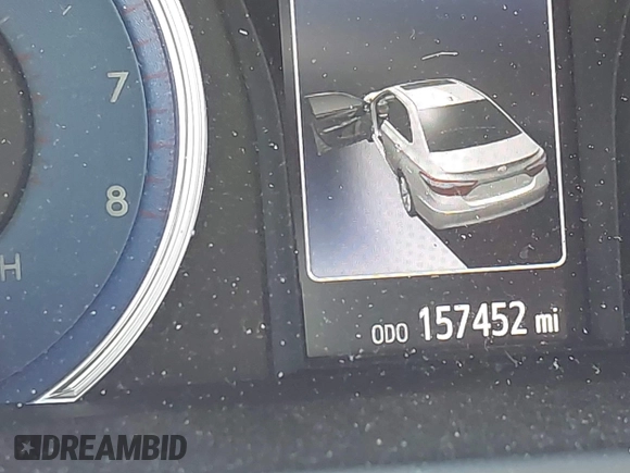 2016 Toyota Camry XLE with VIN 4T4BF1FK3GR535768, listed as a IAAI auction lot 41988698 with 157,452 mi miles. Bid and sale history available at carsss.com. Image 16.