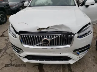 2023 Volvo XC90 Ultimate Bright Theme with VIN YV4H60CA0P1918791, listed as a Copart auction lot 47404573 with 6,208 mi miles and . Bid and sale history available at DreamBid. Image 12.