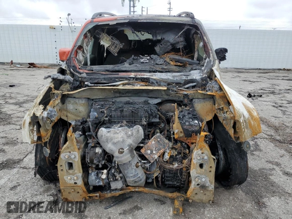 2015 Jeep Renegade Latitude z VIN ZACCJBBT3FPC21804, wystawiony jako Copart lot #44161075 z przebiegiem Nie podano mil oraz Szkoda całkowita • Salvage title. Historia ofert i sprzedaży dostępna na DreamBid. Obrazek 5.