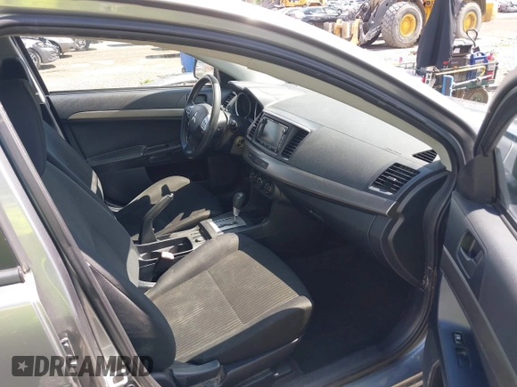 2014 Mitsubishi Lancer SE with VIN JA32V2FWXEU001902, listed as a IAAI auction lot 42116913 with 117,335 mi miles and . Bid and sale history available at carsss.com. Image 5.