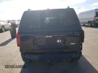 2015 Jeep Patriot Latitude with VIN 1C4NJPFB8FD318549, listed as a Copart auction lot 87425264 with Not Provided miles and Salvage Title. Bid and sale history available at DreamBid. Image 6.
