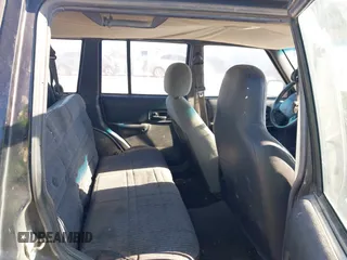 2001 Jeep Cherokee Sport with VIN 1J4FT48SX1L581192, listed as a IAAI auction lot 41828841 with 315,822 mi miles. Bid and sale history available at carsss.com. Image 8.