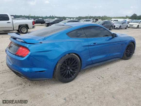 2019 Ford Mustang GT with VIN 1FA6P8CFXK5203221, listed as a Copart auction lot 51456715 with 32,444 mi miles and Salvage Title. Bid and sale history available at carsss.com. Image 3.