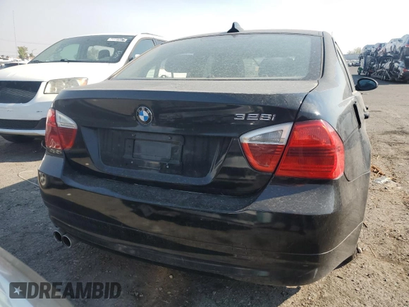 2008 BMW 3 Series 328i with VIN WBAVA37598NL57680, listed as a Copart auction lot 70906694 with 228,925 mi miles and Salvage Title. Bid and sale history available at DreamBid. Image 6.