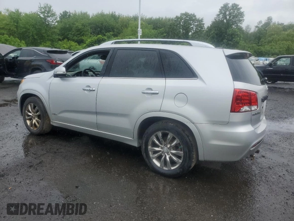 2013 Kia Sorento SX with VIN 5XYKWDA22DG381431, listed as a Copart auction lot 59806145 with Not provided miles and Clean title. Bid and sale history available at DreamBid. Image 2.