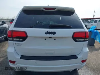 2018 Jeep Grand Cherokee Laredo E with VIN 1C4RJEAG2JC353398, listed as a IAAI auction lot 41846316 with 116,043 mi miles. Bid and sale history available at carsss.com. Image 16.