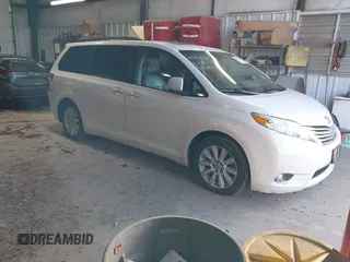 2011 Toyota Sienna XLE AAS with VIN 5TDYK3DC9BS091563, listed as a IAAI auction lot 41393689 with 229,663 mi miles and . Bid and sale history available at DreamBid. Image 1.
