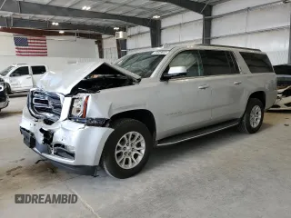 2016 GMC Yukon XL SLE z VIN 1GKS2FKC9GR389356, wystawiony jako Copart lot #53828805 z przebiegiem 119 892 mil mil oraz Szkody całkowita. Historia ofert i sprzedaży dostępna na DreamBid. Obrazek 1.