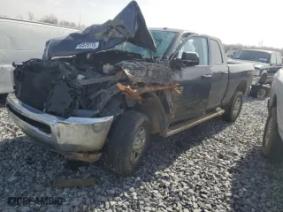 2018 Ram 2500 Tradesman with VIN 3C6UR5CL9JG327382, listed as a Copart auction lot 42575115 with 244,782 mi miles and Salvage Title. Bid and sale history available at carsss.com. Image 1.