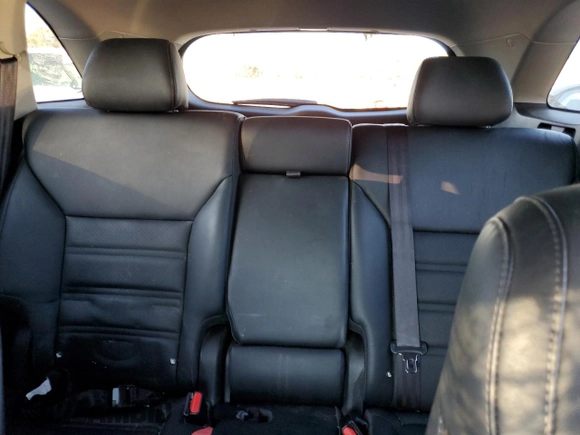2016 Kia Sorento EX with VIN 5XYPH4A13GG029809, listed as a Copart auction lot 77331854 with 108,989 mi miles and Non Repairable. Bid and sale history available at DreamBid. Image 10.