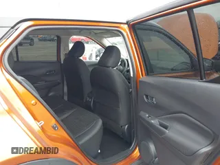 2021 Nissan Kicks SV with VIN 3N1CP5CV6ML487360, listed as a IAAI auction lot 42037750 with 88,491 mi miles. Bid and sale history available at carsss.com. Image 8.