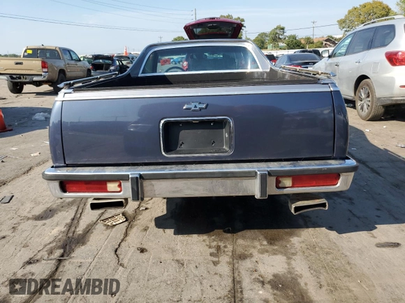 1984 Chevrolet El Camino z VIN 1GCCW80H1ER215342, wystawiony jako Copart lot #83956964 z przebiegiem 14 096 mil mil oraz Szkoda całkowita • Salvage title. Historia ofert i sprzedaży dostępna na DreamBid. Obrazek 6.
