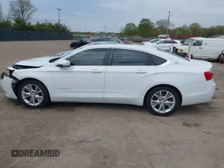 2015 Chevrolet Impala LT z VIN 2G1115SL2F9136448, wystawiony jako IAAI lot #42185180 z przebiegiem 62 634 mil mil oraz . Historia ofert i sprzedaży dostępna na DreamBid. Obrazek 14.