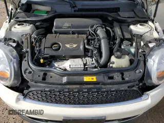 2012 MINI Convertible S z VIN WMWZP3C58CT250629, wystawiony jako Copart lot #57265655 z przebiegiem 99 216 mil mil oraz Szkoda całkowita • Salvage title. Historia ofert i sprzedaży dostępna na DreamBid. Obrazek 11.