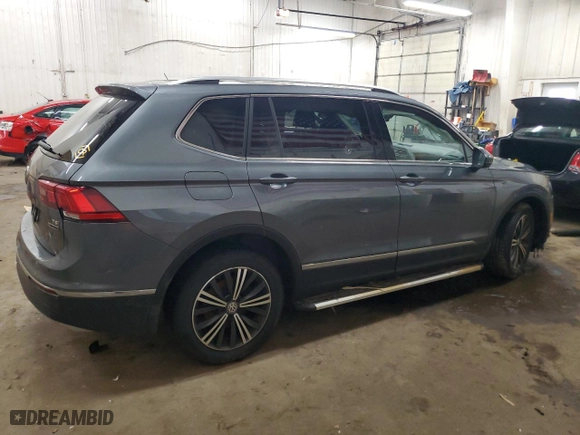 2018 Volkswagen Tiguan SEL with VIN 3VV2B7AX5JM102255, listed as a Copart auction lot 51699695 with 103,478 mi miles and Salvage Title. Bid and sale history available at carsss.com. Image 3.