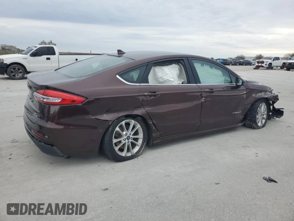 2019 Ford Fusion SE with VIN 3FA6P0LU8KR174492, listed as a Copart auction lot 46231385 with 56,888 mi miles and Salvage Title. Bid and sale history available at carsss.com. Image 3.